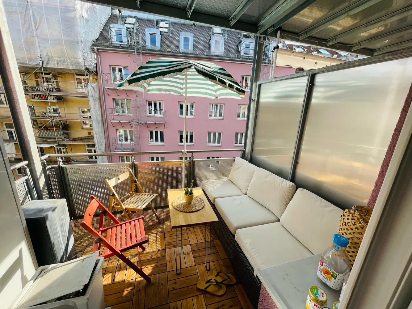 4 Zimmer Wohnung mit 74 m² in München – Bild 2