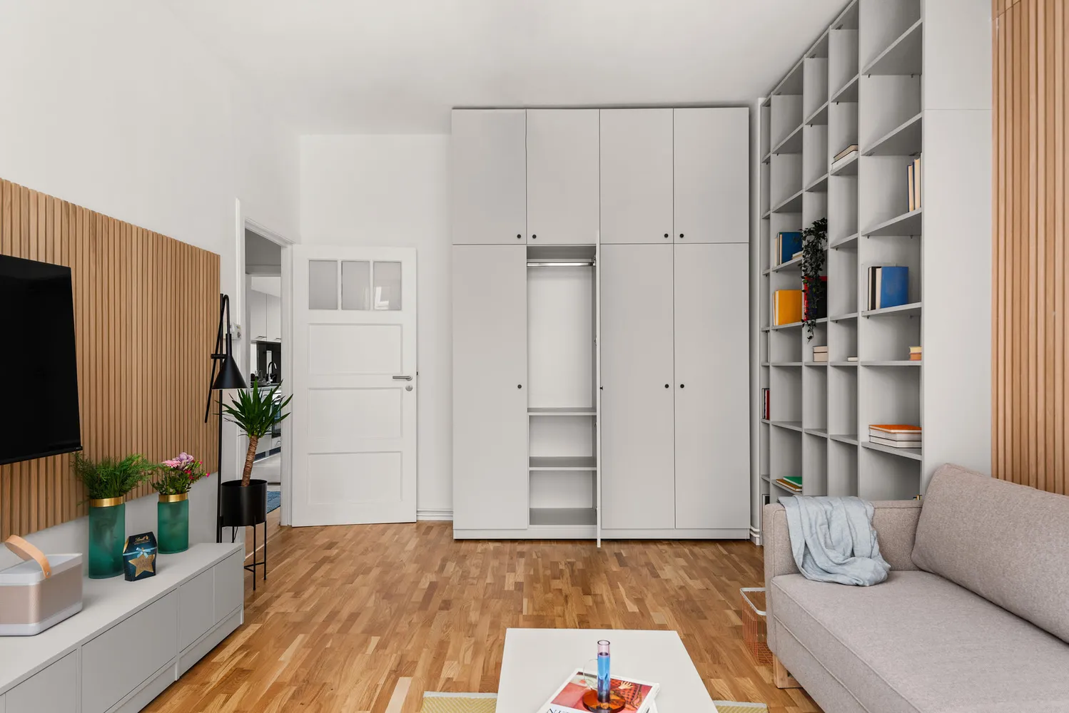 2 Zimmer Wohnung mit 60 m² in Berlin – Bild 2