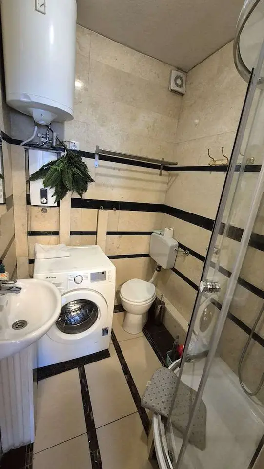 WG-Zimmer mit 100 m² in Düsseldorf – Bild 6