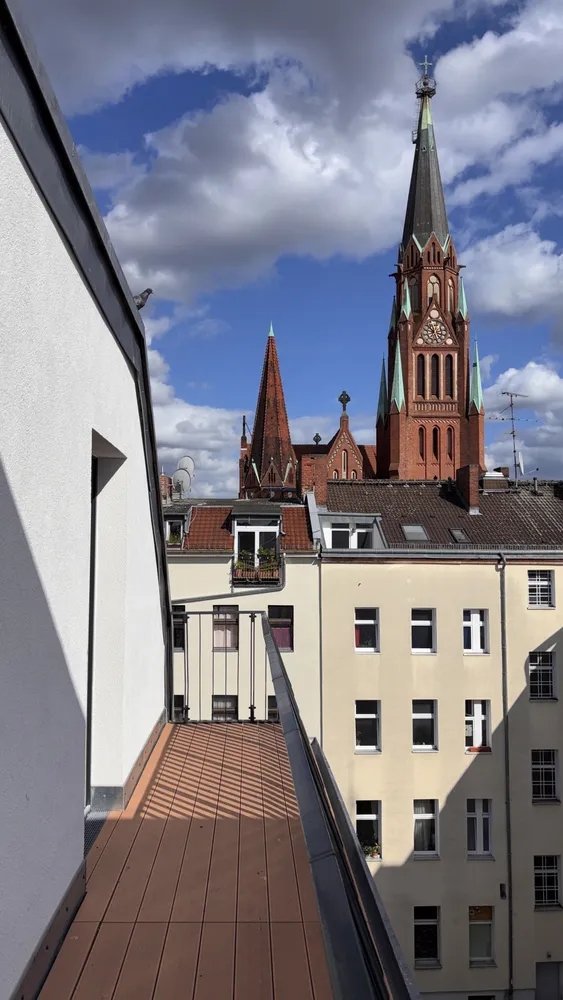 2 Zimmer Wohnung mit 64 m² in Berlin – Bild 2