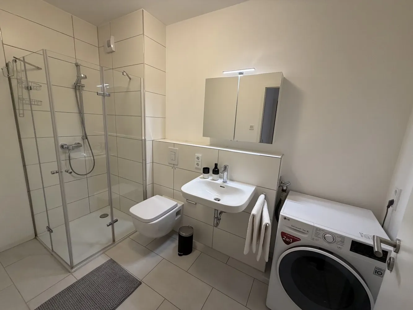 4 room apartment with 110 m² in Frankfurt am Main – Photo 10