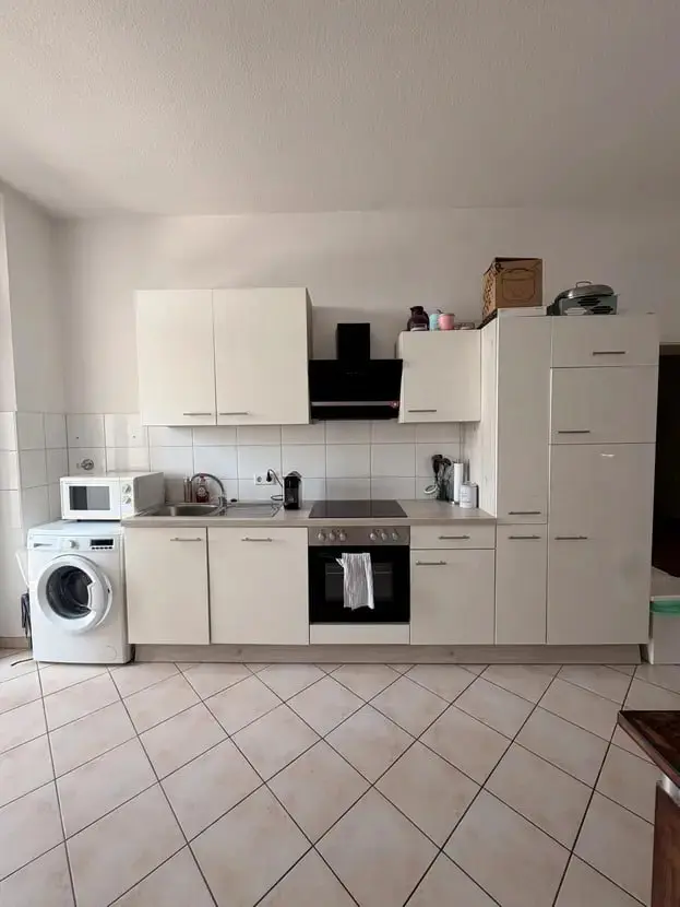 2 Zimmer Wohnung mit 72 m² in Düsseldorf – Bild 2