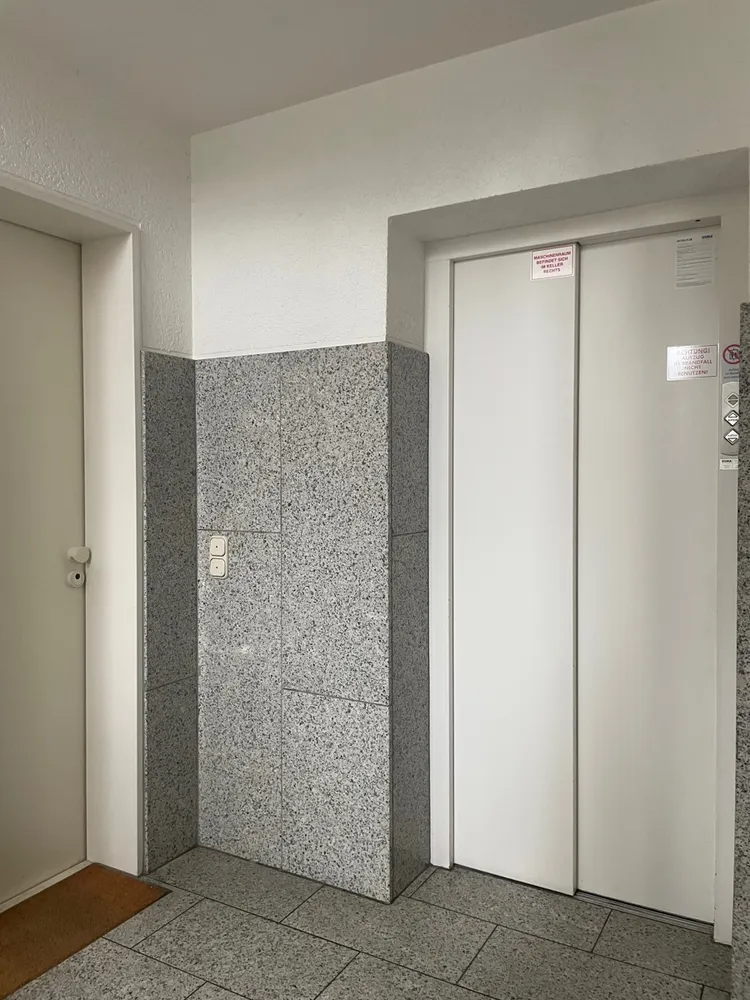 2 Zimmer Wohnung mit 75 m² in Düsseldorf – Bild 12