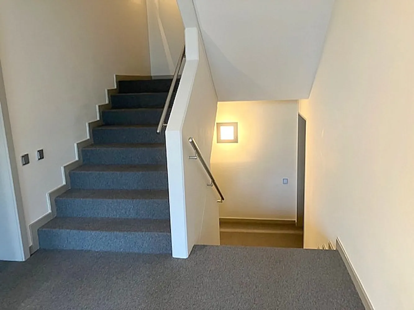 3 Zimmer Wohnung mit 102 m² in Wiesbaden – Bild 4