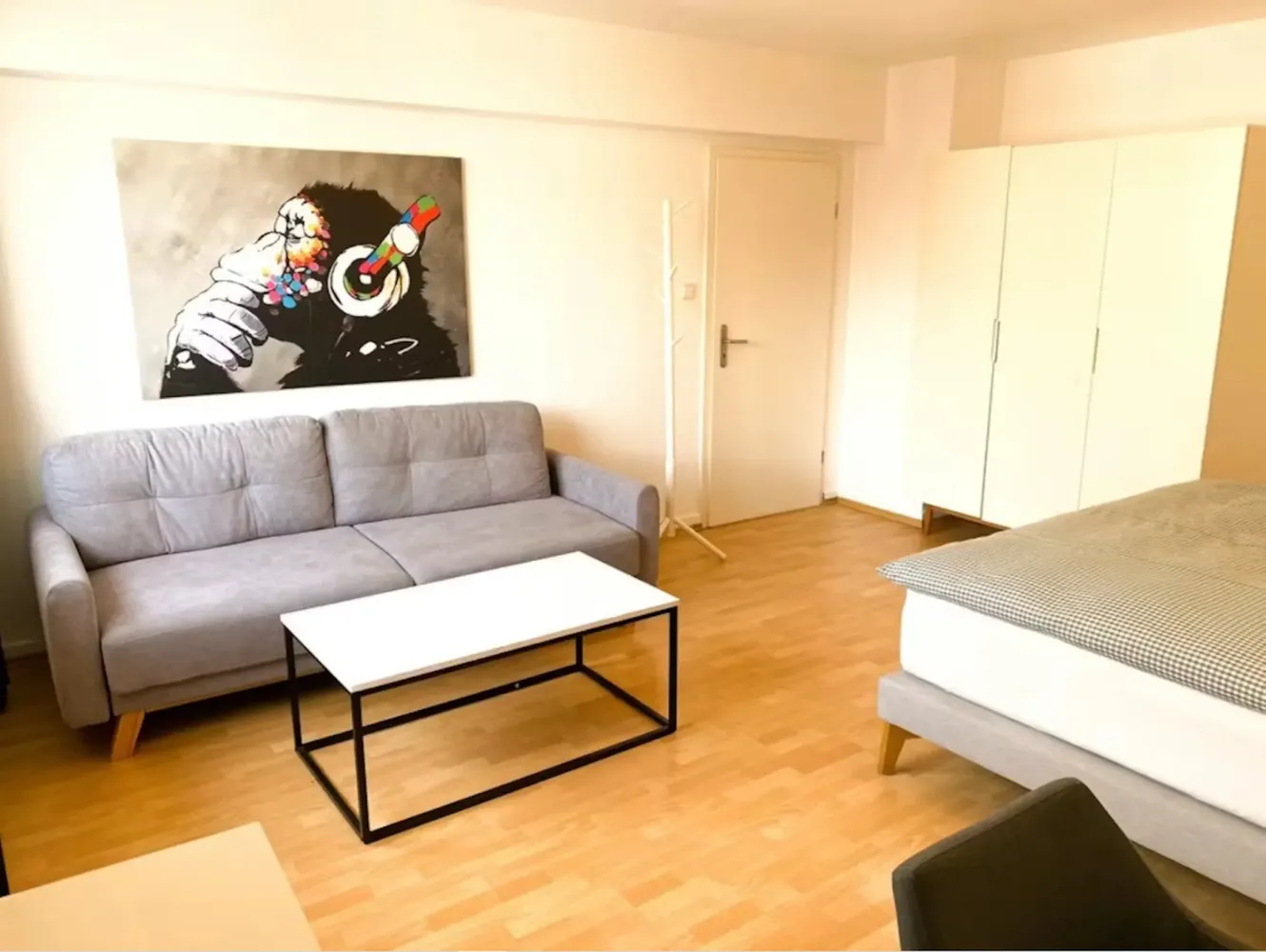 WG-Zimmer mit 30 m² in Frankfurt am Main – Bild 3