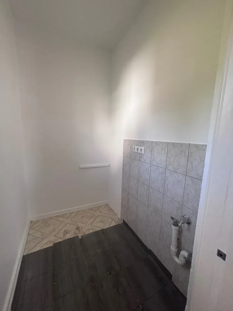 2 Zimmer Wohnung mit 80 m² in Wiesbaden – Bild 8