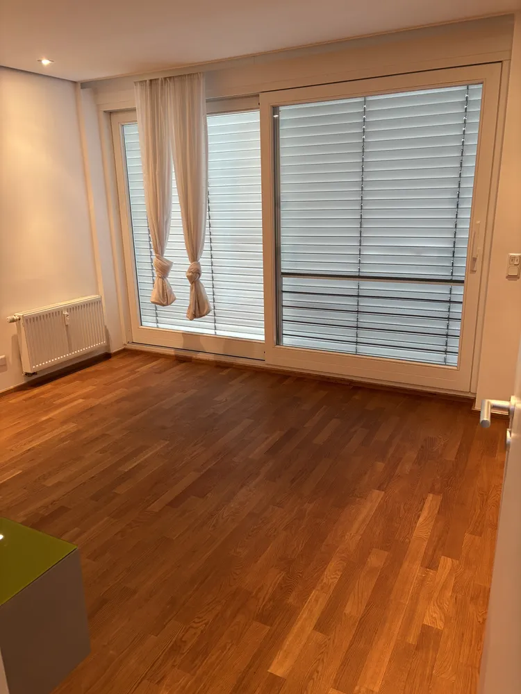 4 Zimmer Wohnung mit 145 m² in Düsseldorf – Bild 4