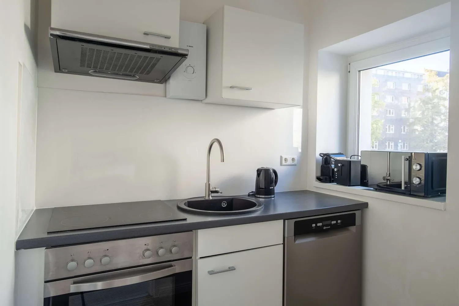1 room apartment with 33 m² in Berlin – Photo 12