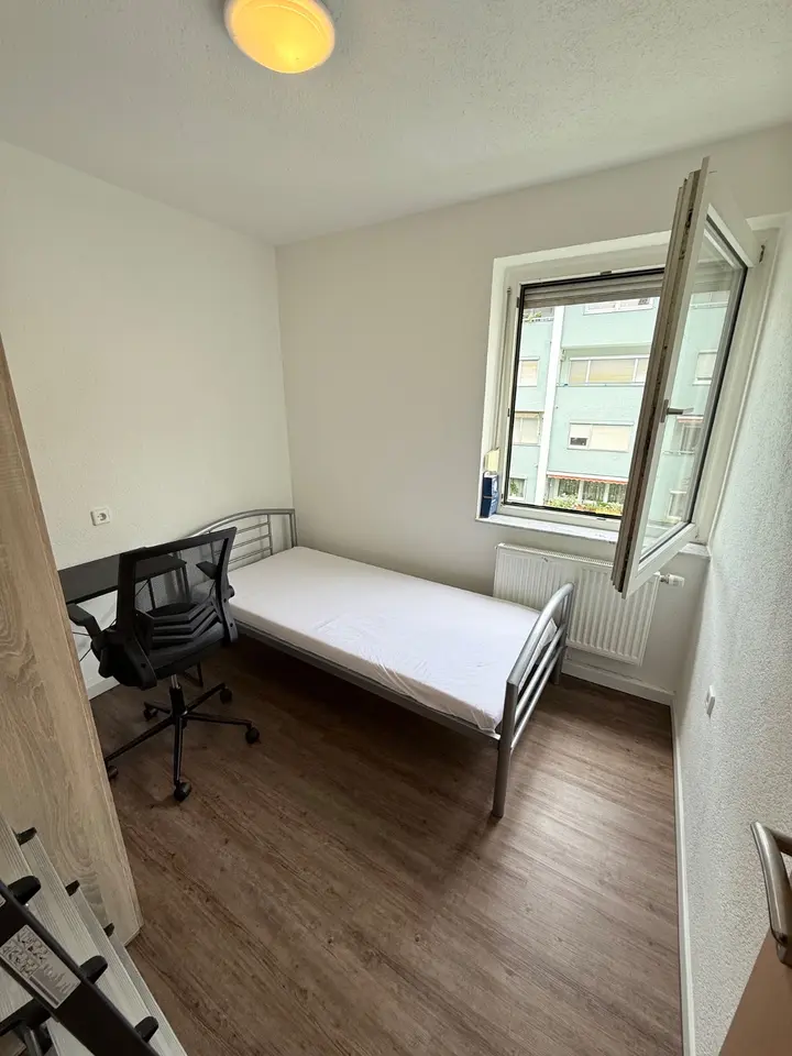 WG-Zimmer mit 13 m² in Stuttgart – Bild 4