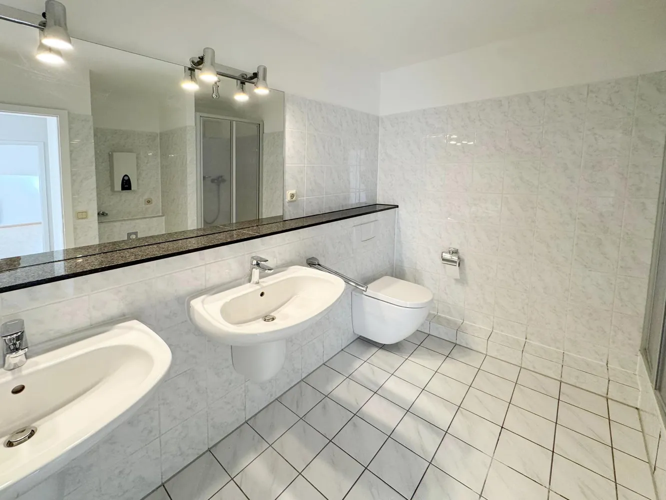 2 Zimmer Wohnung mit 62 m² in Duisburg – Bild 12
