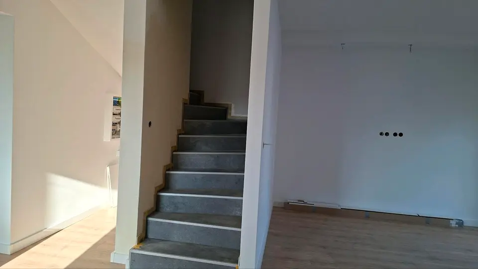 4 Zimmer Wohnung mit 103 m² in Hannover – Bild 6