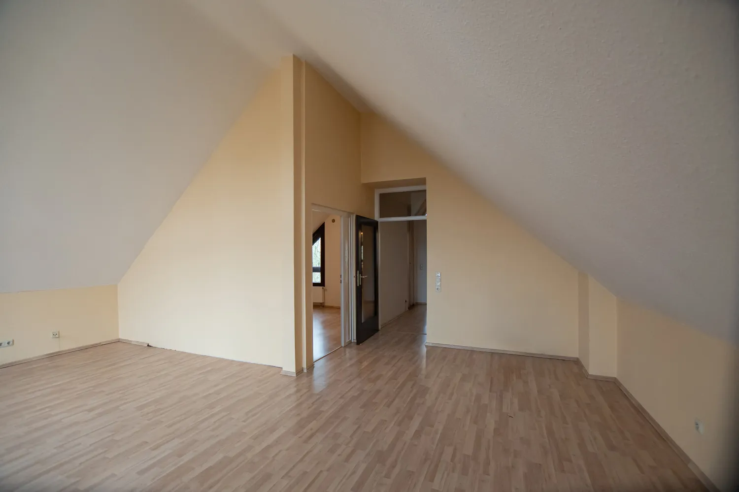 2 Zimmer Wohnung mit 68 m² in Erkrath – Bild 11