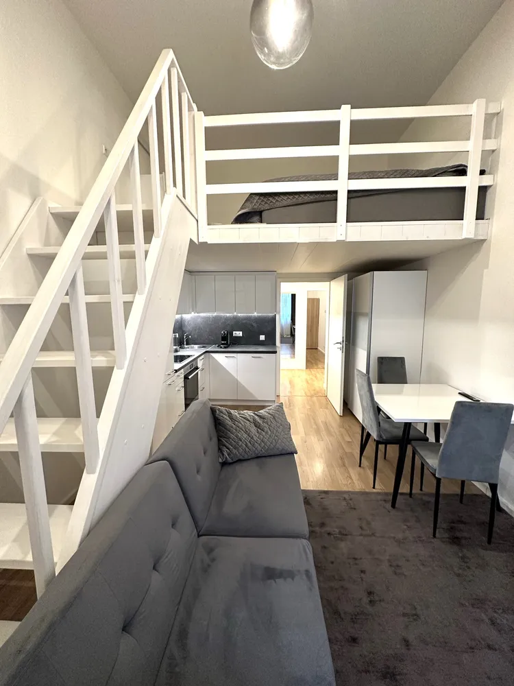 2 room apartment with 55 m² in Berlin – Photo 9