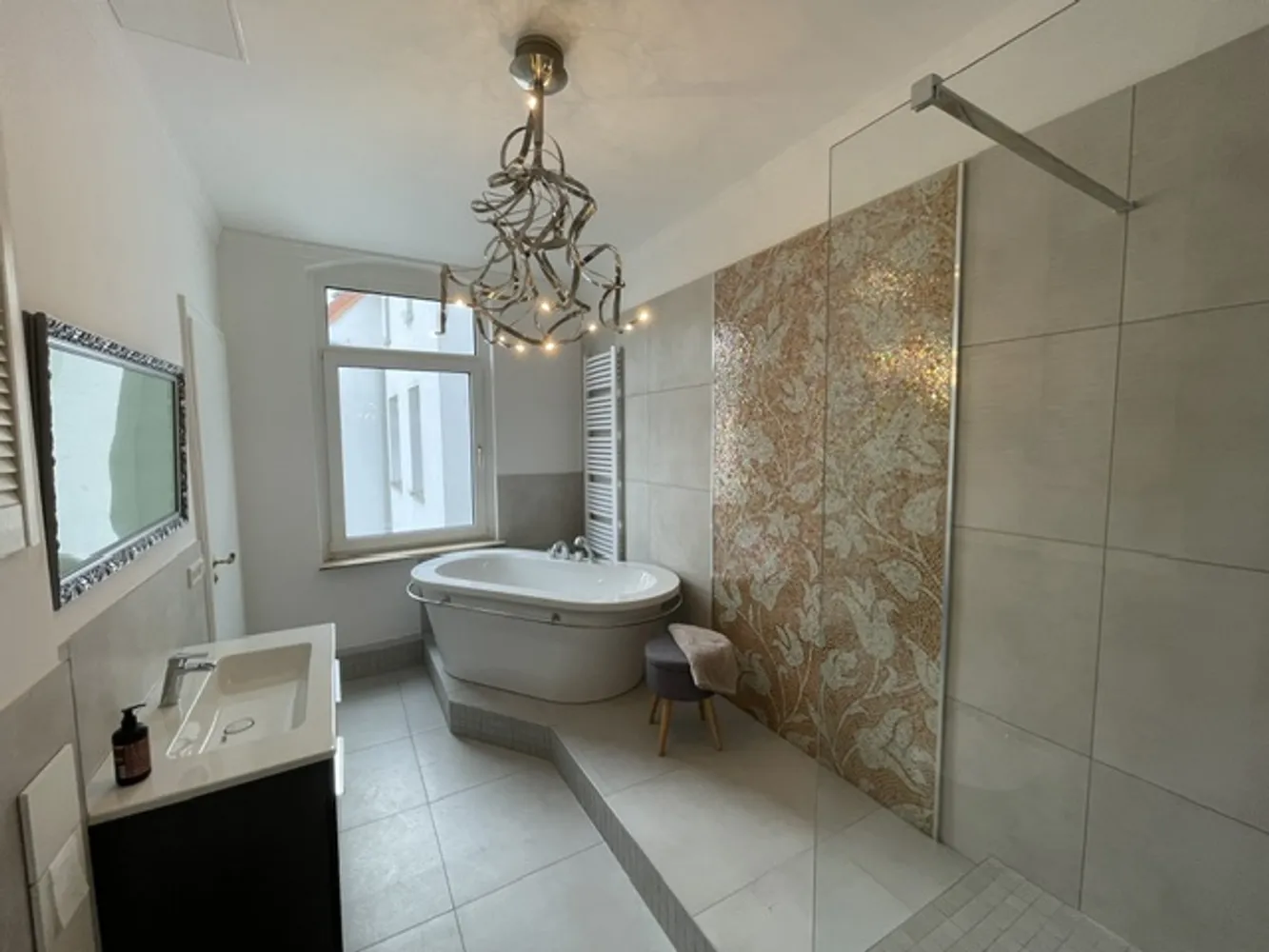 4 room apartment with 120 m² in Hanover – Photo 4