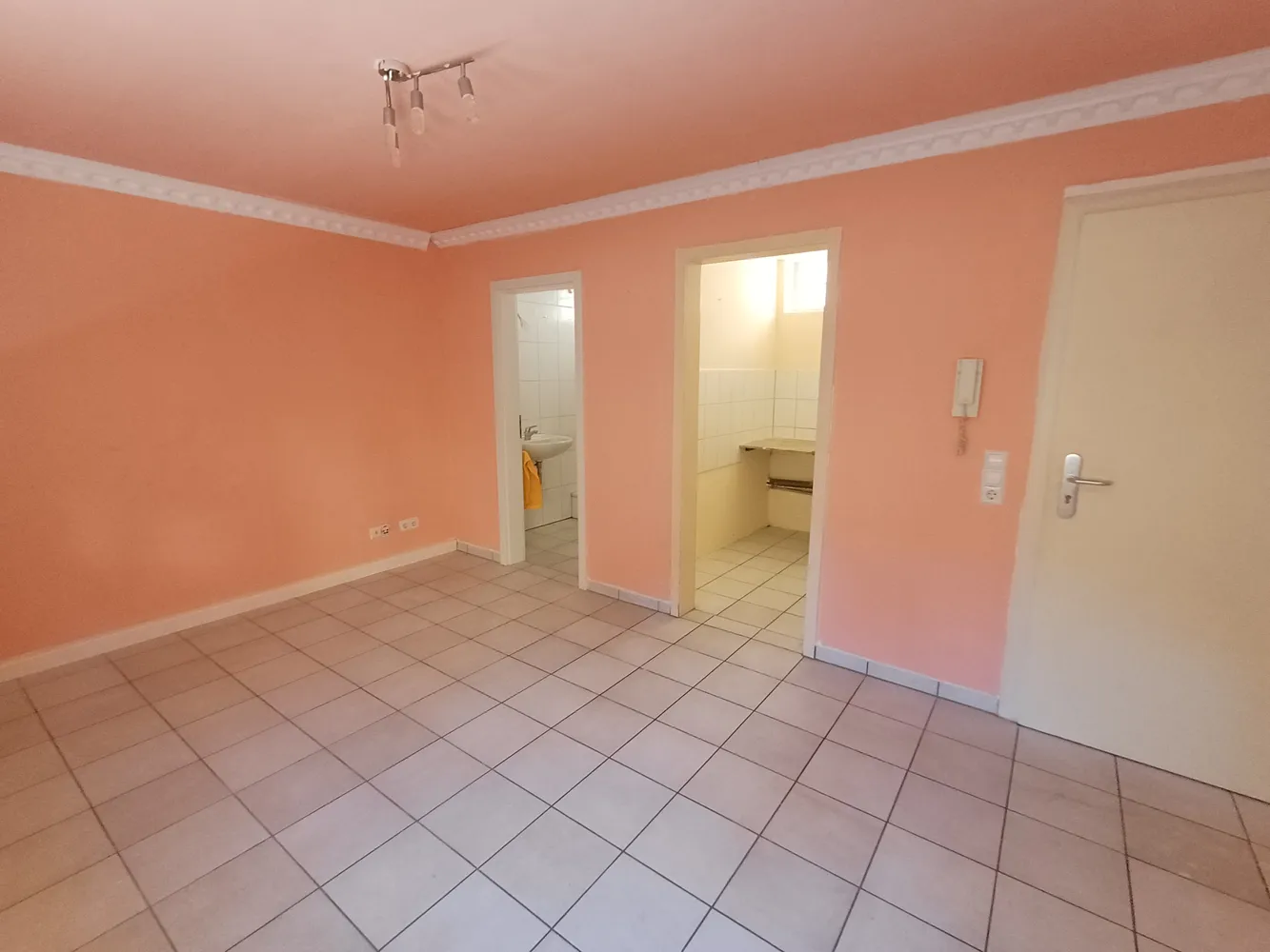 1 Zimmer Wohnung mit 30 m² in Stuttgart – Bild 2