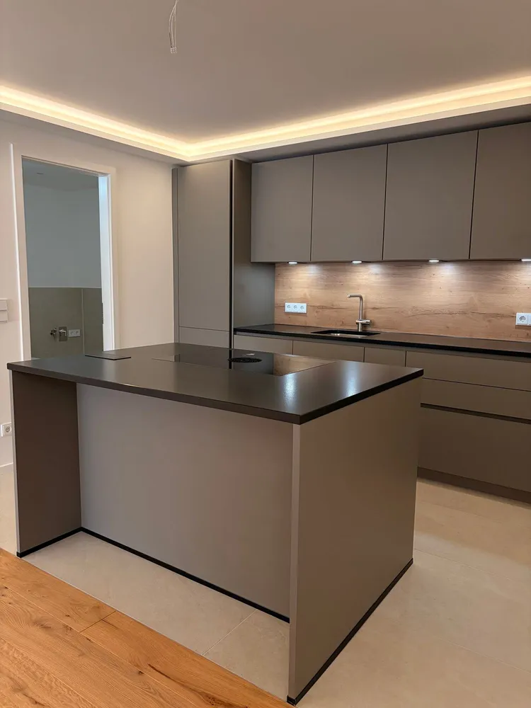 2 Zimmer Wohnung mit 75 m² in München – Bild 1