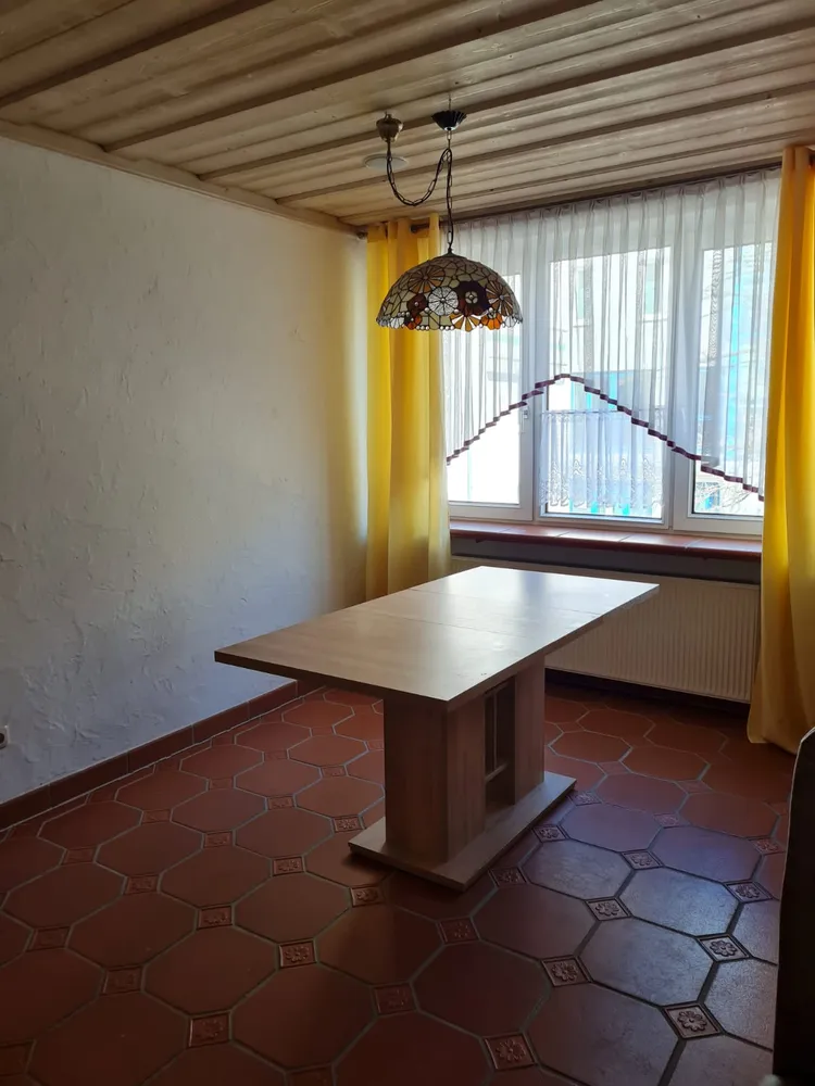 2 Zimmer Wohnung mit 98 m² in Weiden in der Oberpfalz – Bild 2