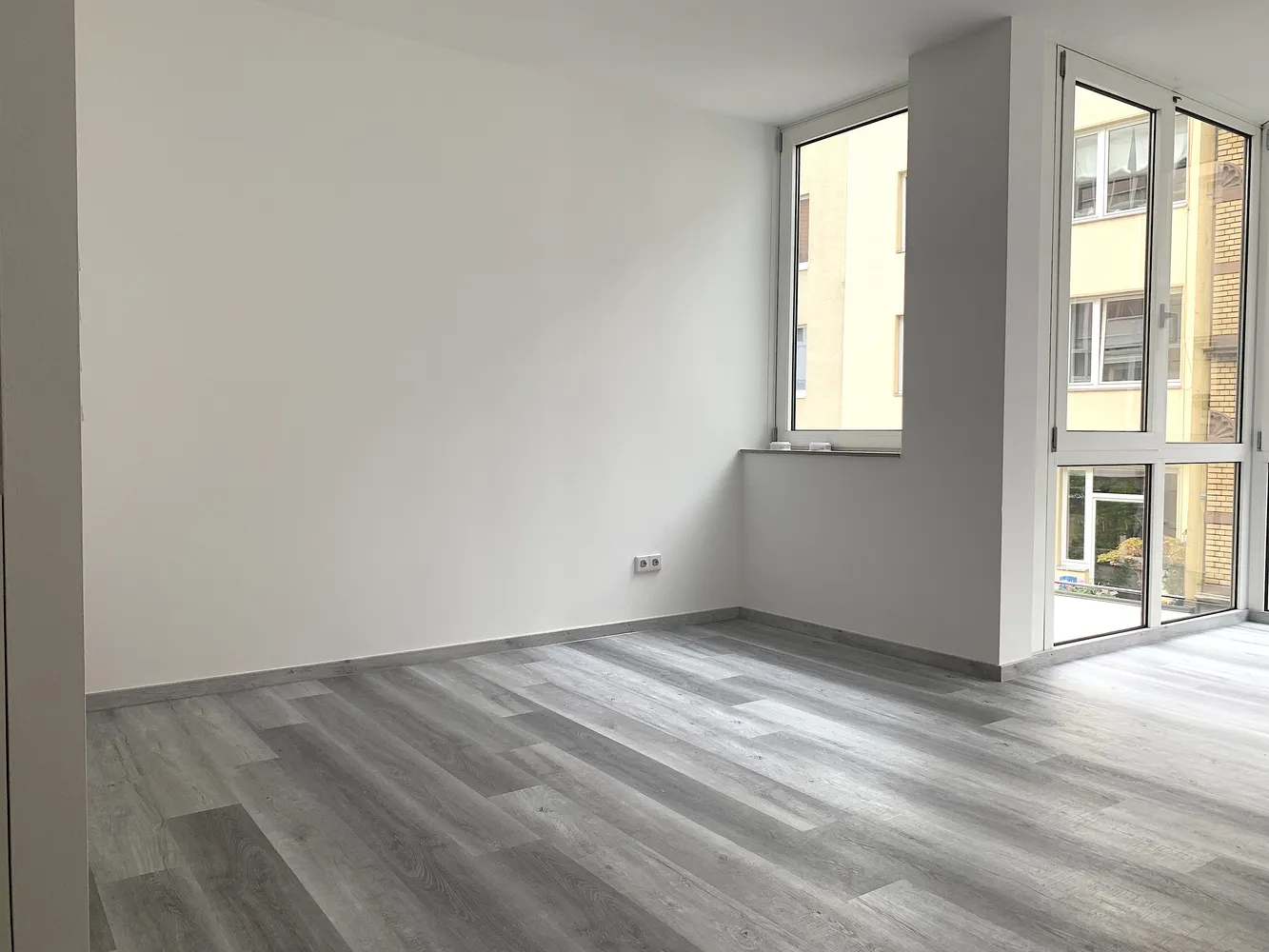 1 room apartment with 34 m² in Cologne – Photo 4