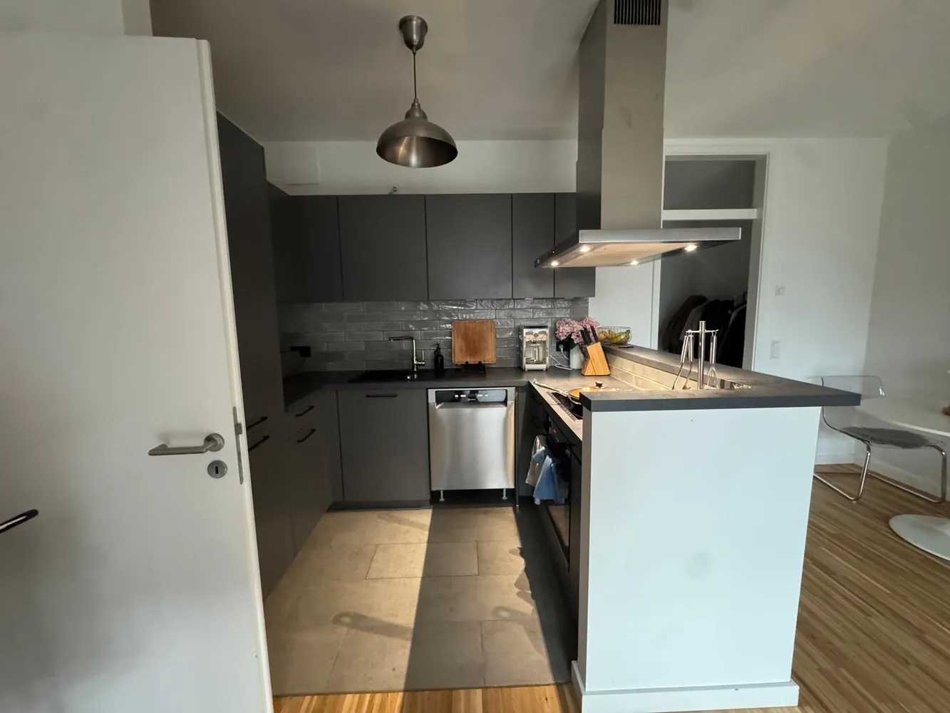 2 room apartment with 63 m² in Hamburg – Photo 2