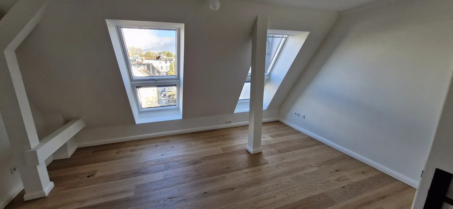 5 Zimmer Wohnung mit 210 m² in Hamburg – Bild 6
