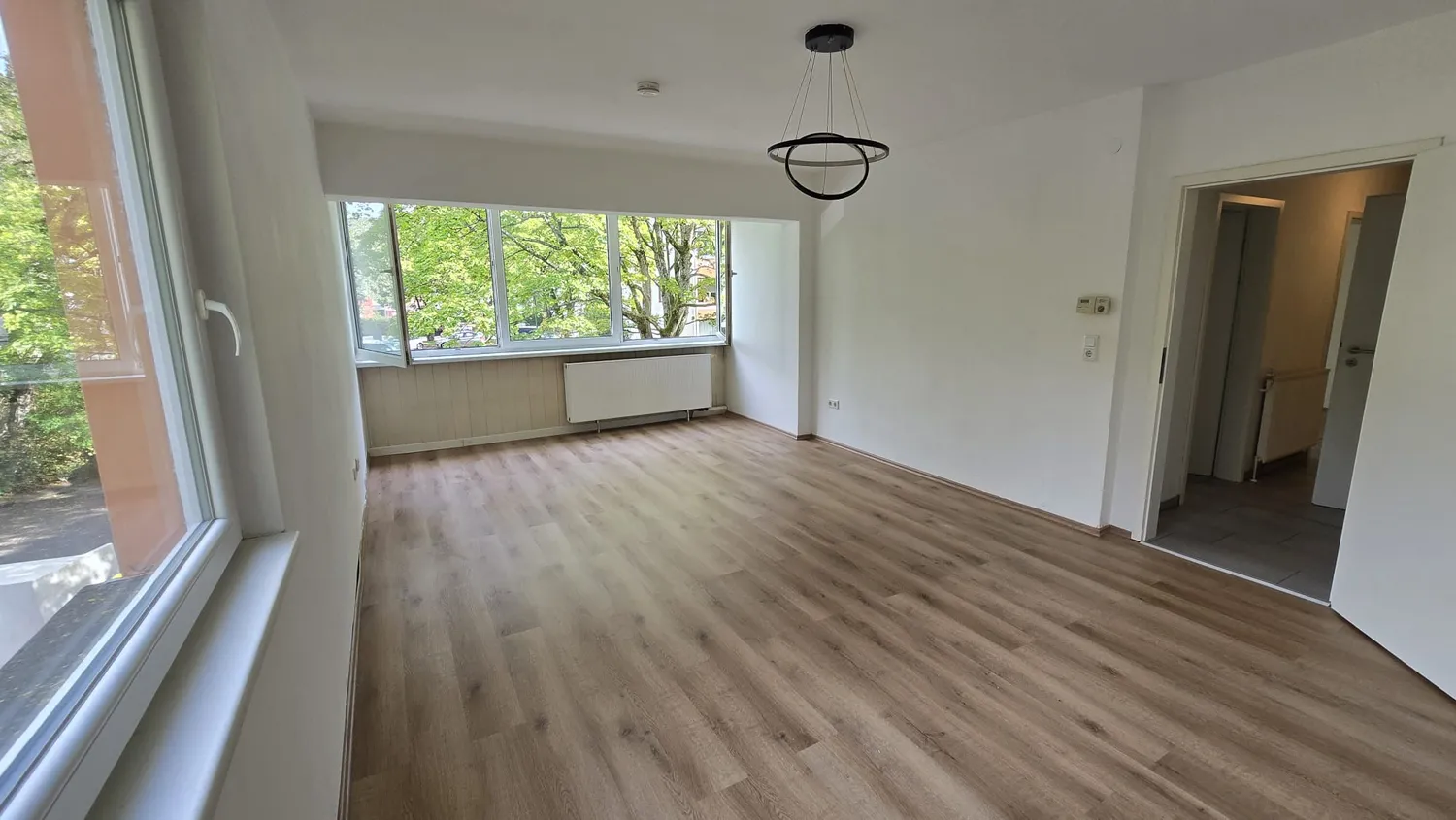 2 room apartment with 55 m² in Cologne – Photo 2