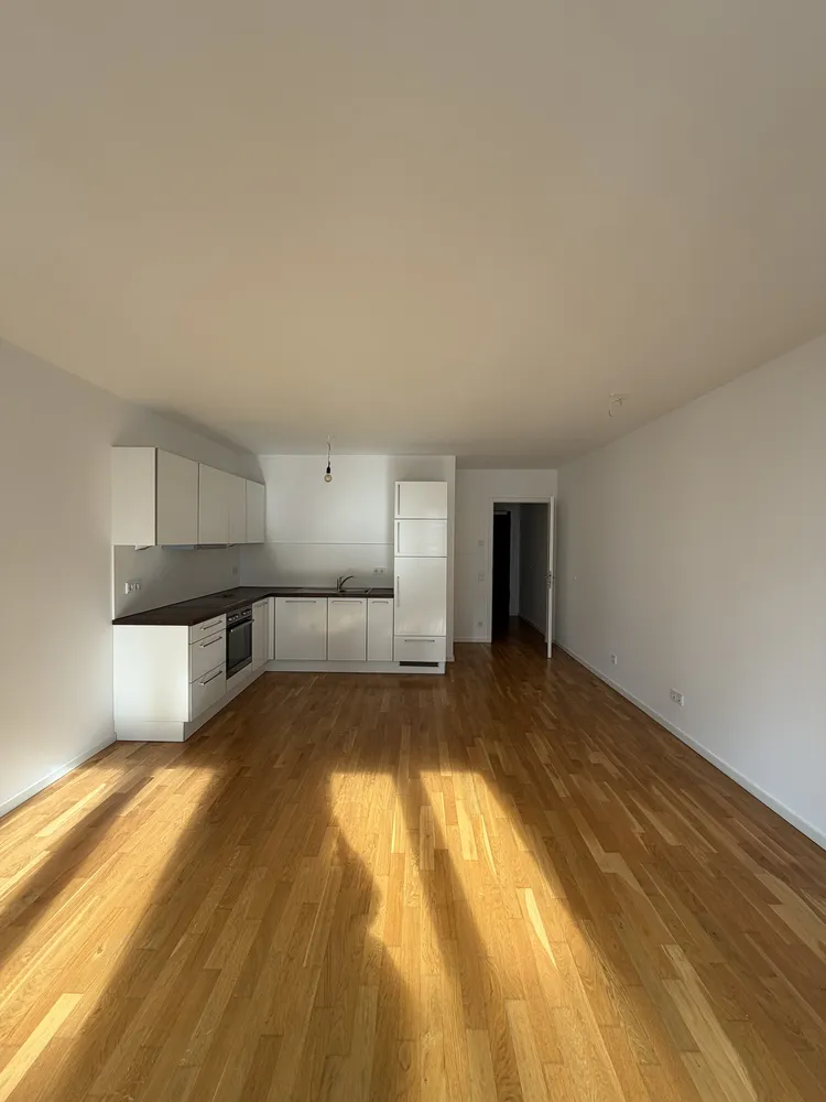 2 Zimmer Wohnung mit 64 m² in Dresden – Bild 1