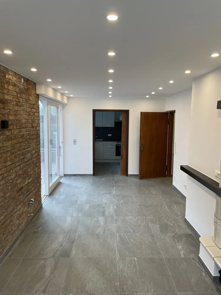 4 Zimmer Wohnung mit 130 m² in Metzingen – Bild 1