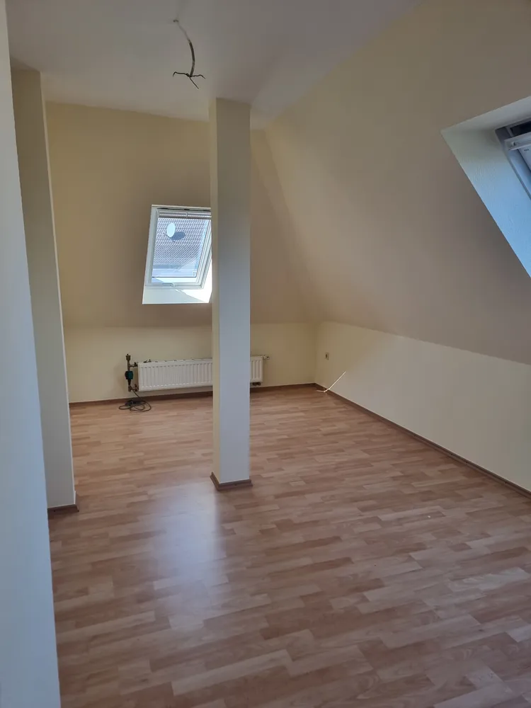 4 Zimmer Wohnung mit 88 m² in Köln – Bild 3