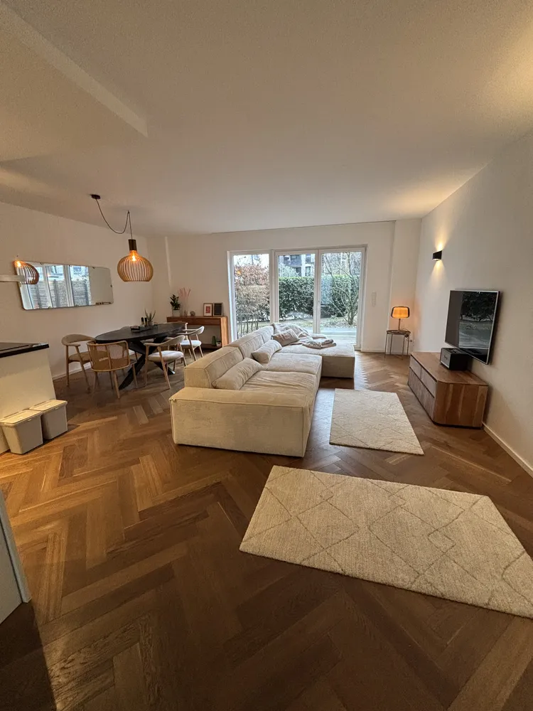 2 Zimmer Wohnung mit 74 m² in Düsseldorf – Bild 1