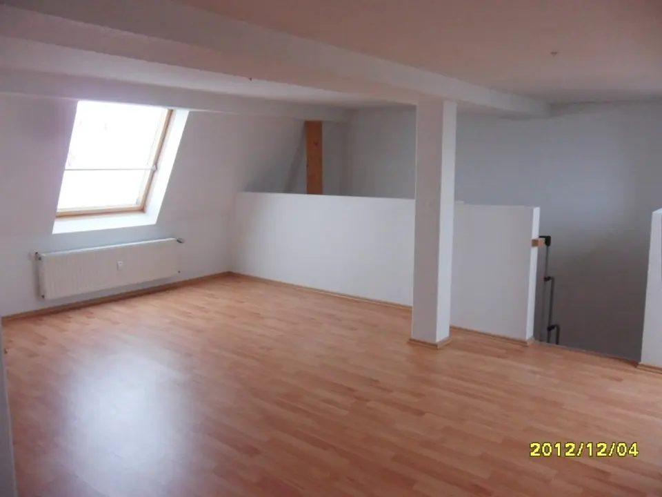 3 Zimmer Wohnung mit 70 m² in Plauen – Bild 9
