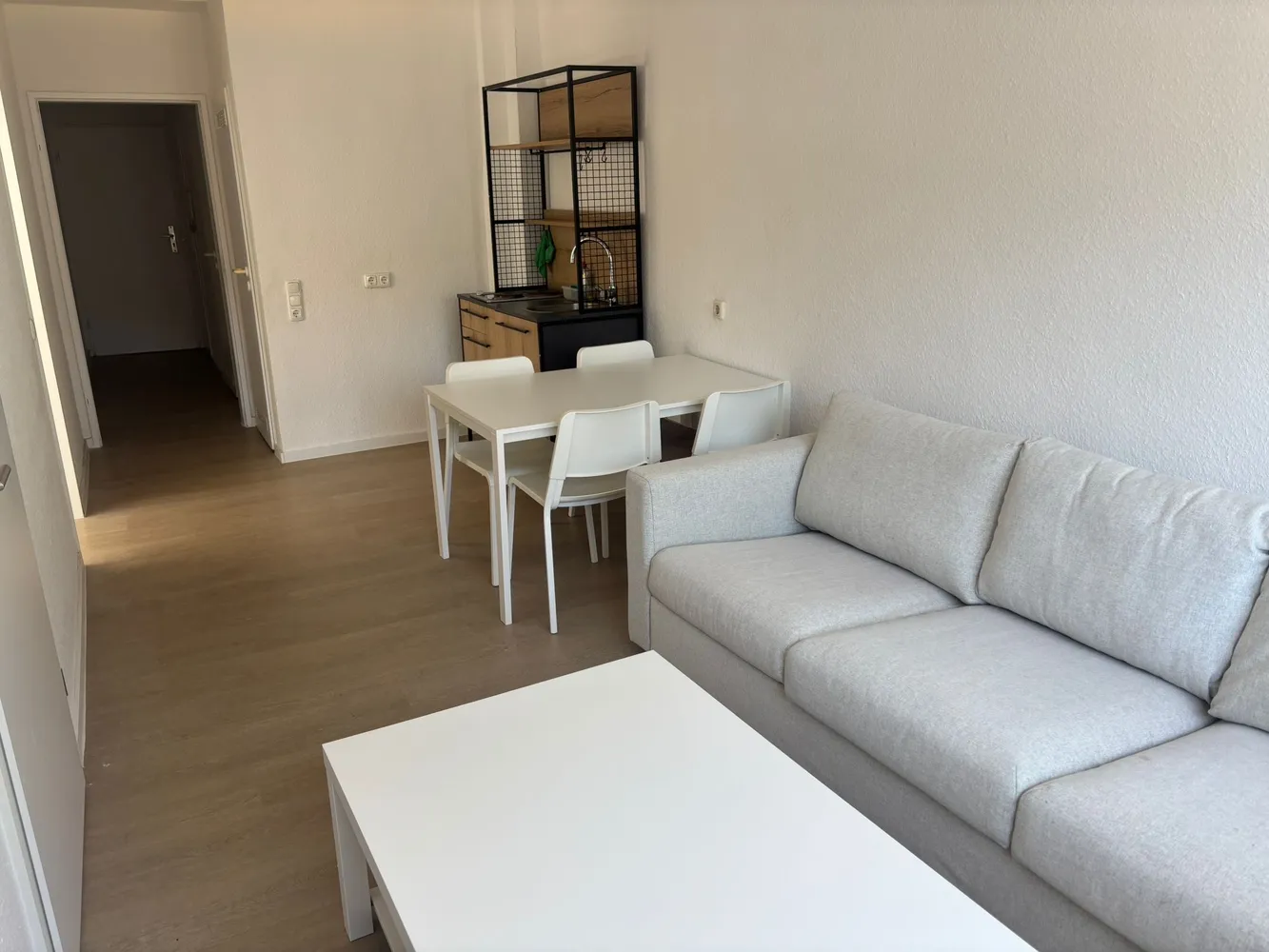 2 Zimmer Wohnung mit 55 m² in Aachen – Bild 2