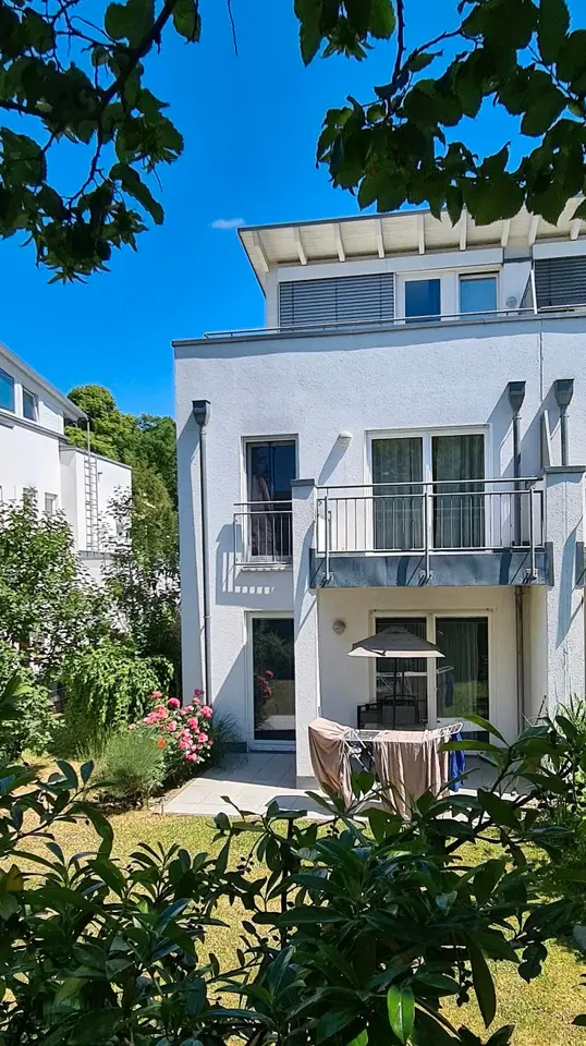 5 Zimmer Haus mit 161 m² in Wiesbaden – Bild 6