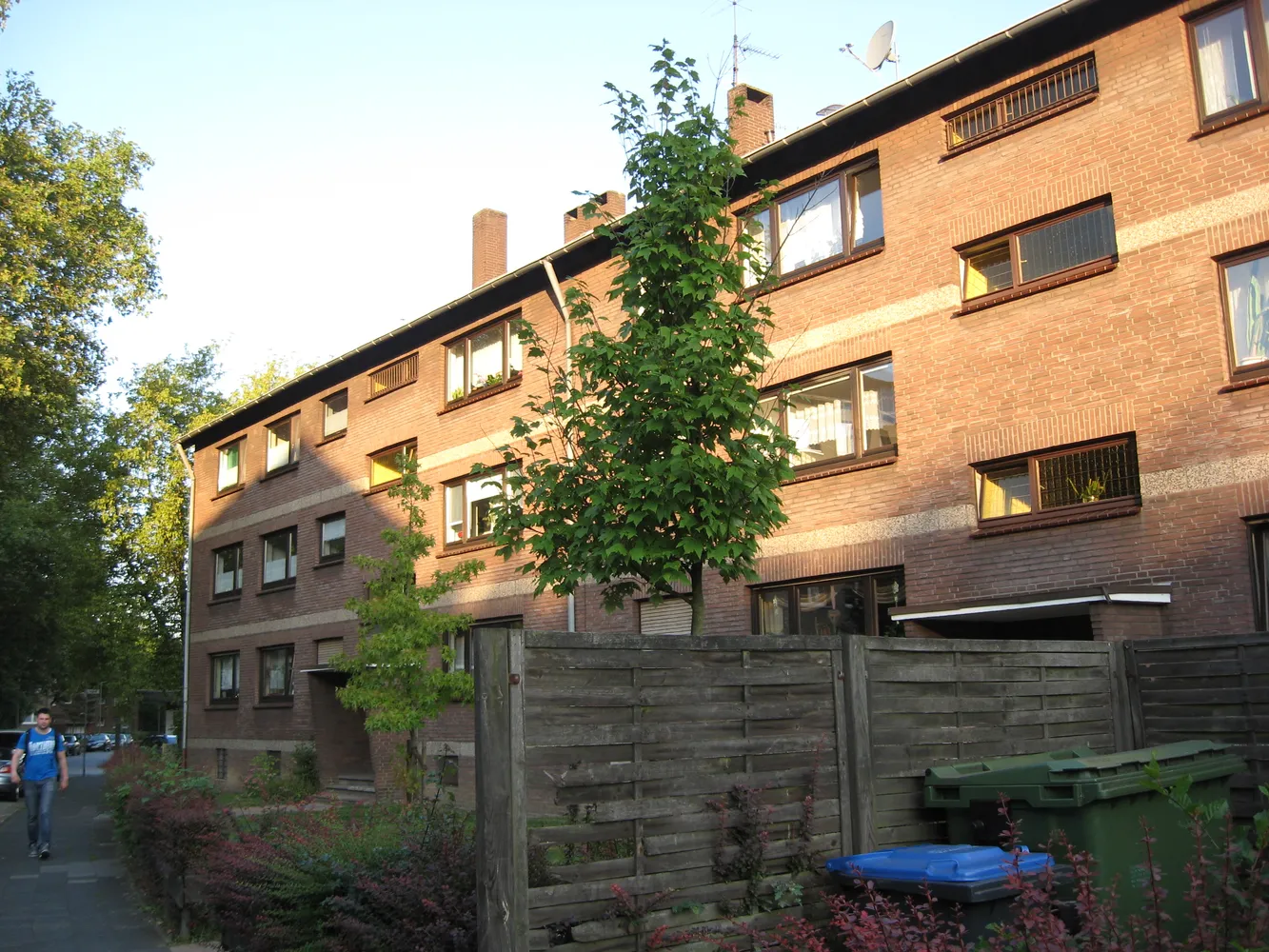 4 Zimmer Wohnung mit 97 m² in Duisburg – Bild 1