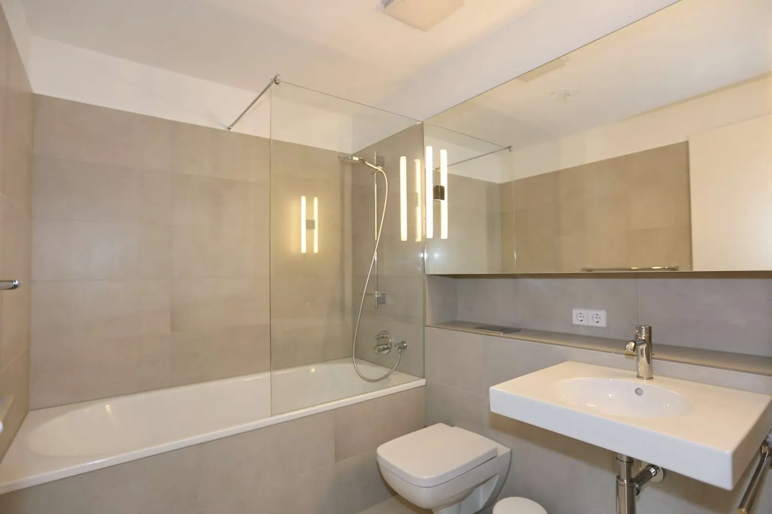2 Zimmer Wohnung mit 62 m² in Berlin – Bild 7
