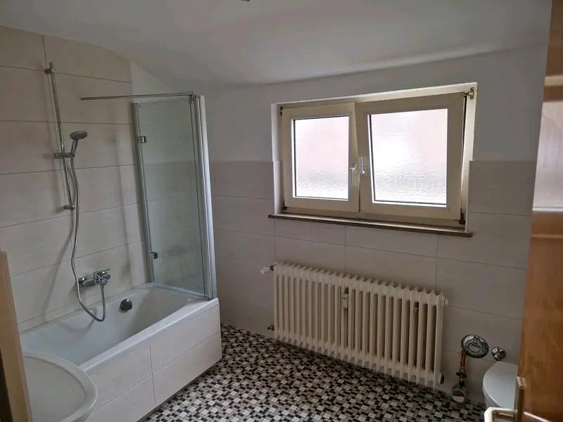 3 Zimmer Wohnung mit 75 m² in Hof – Bild 4