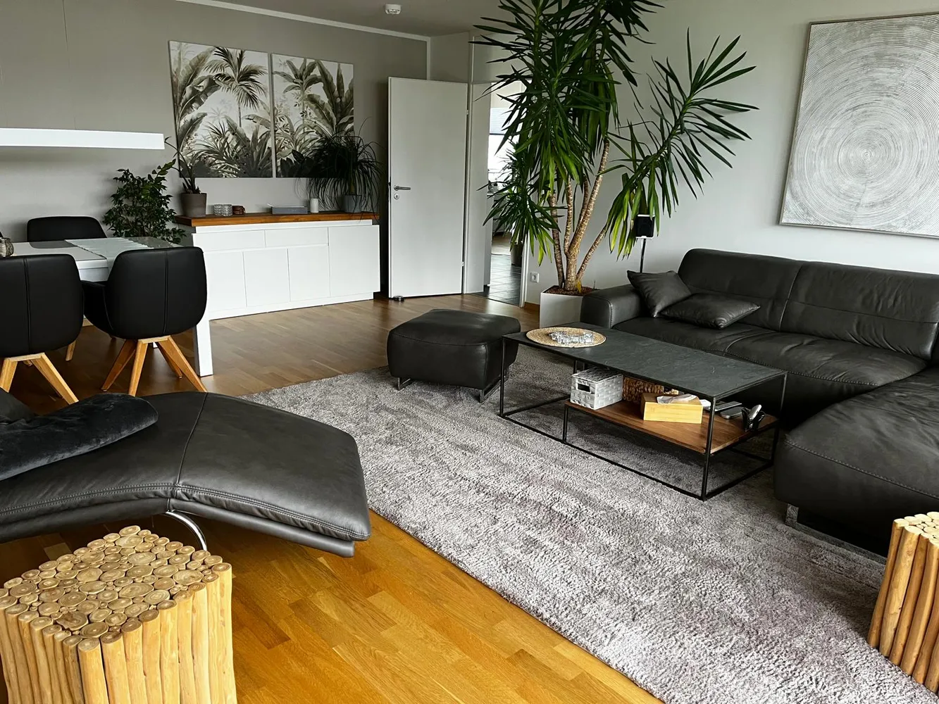 3 Zimmer Wohnung mit 142 m² in München – Bild 2