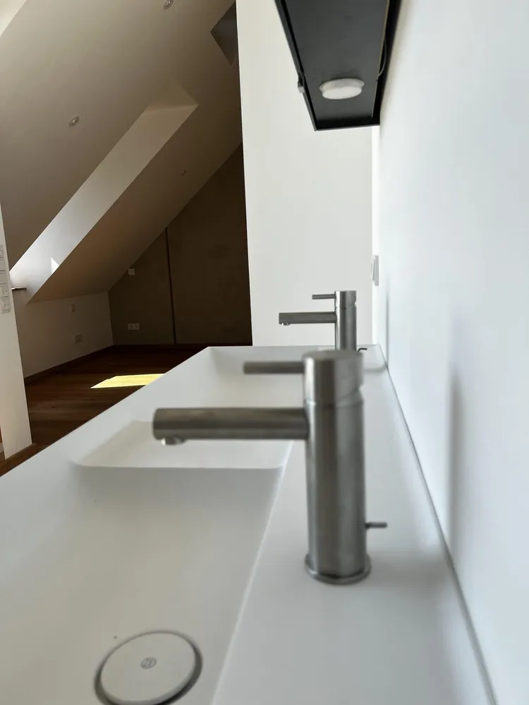 4 Zimmer Wohnung mit 144 m² in München – Bild 11