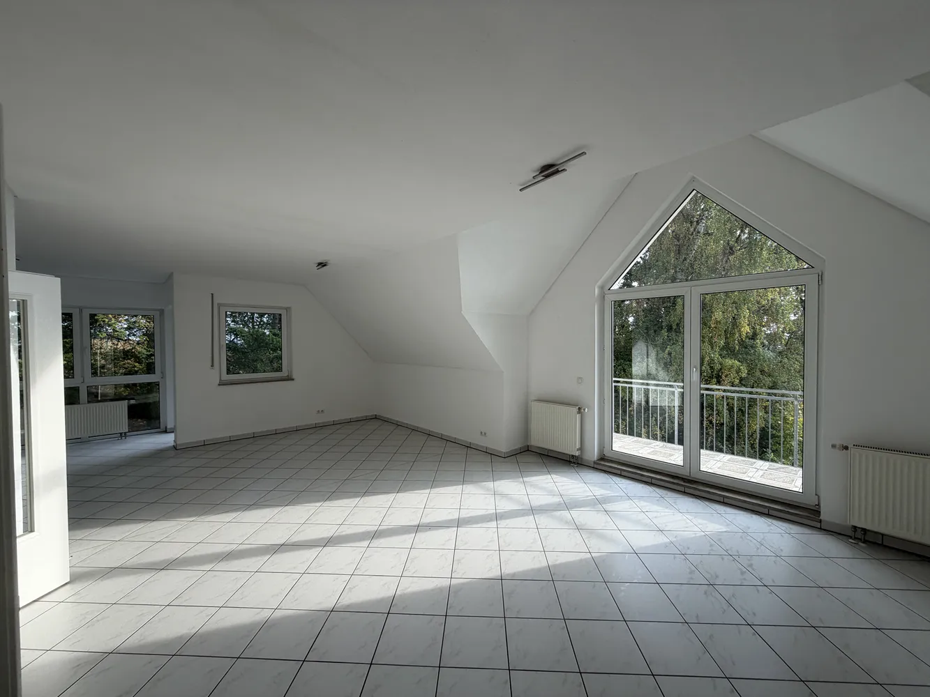3 room apartment with 110 m² in Amberg – Photo 2
