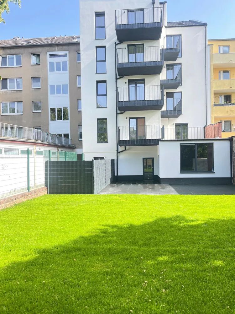 4 Zimmer Wohnung mit 101 m² in Leverkusen – Bild 1