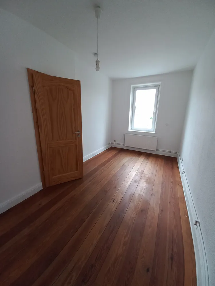 2 Zimmer Wohnung mit 48 m² in Lübeck – Bild 1