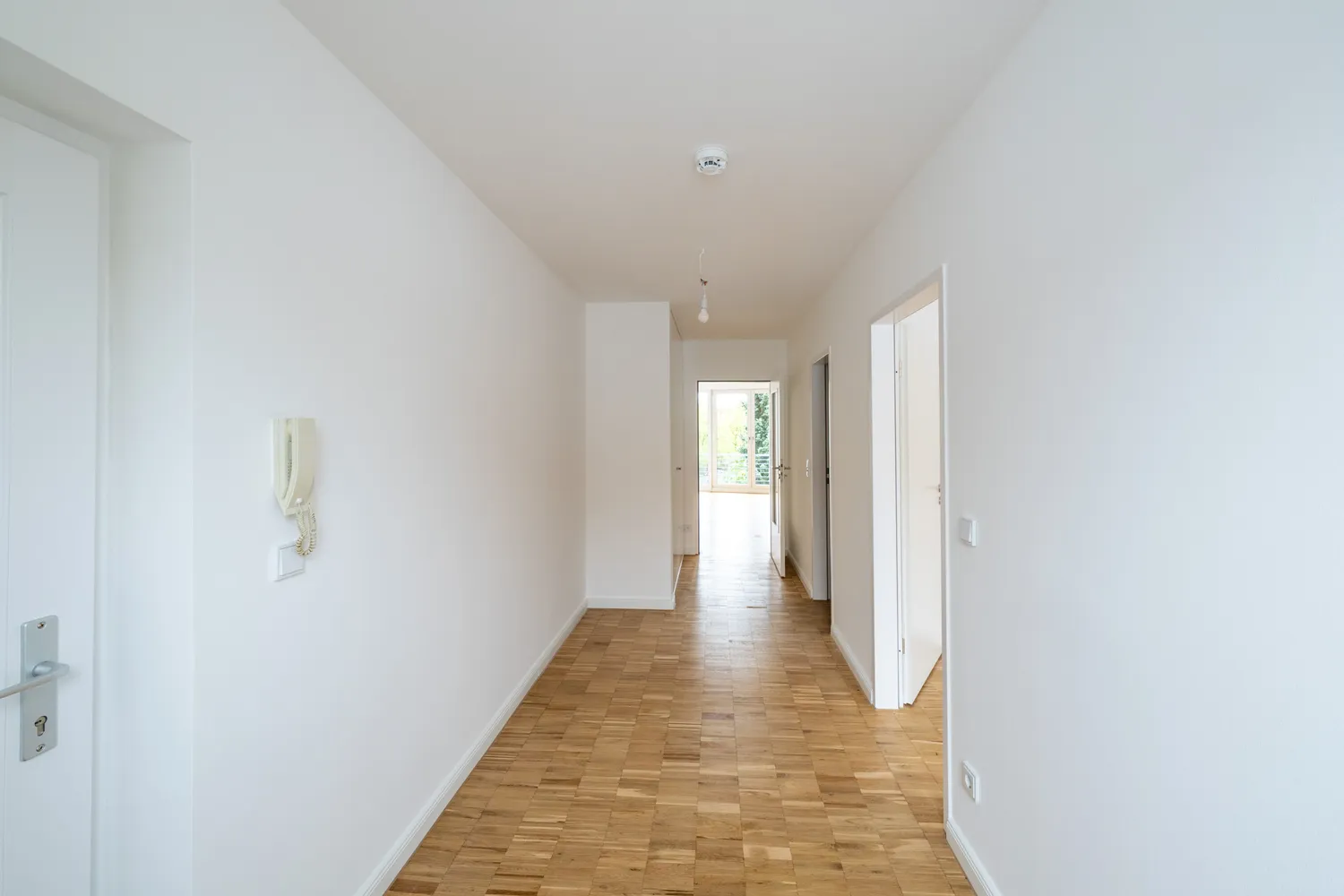 2 Zimmer Wohnung mit 66 m² in Hamburg – Bild 1