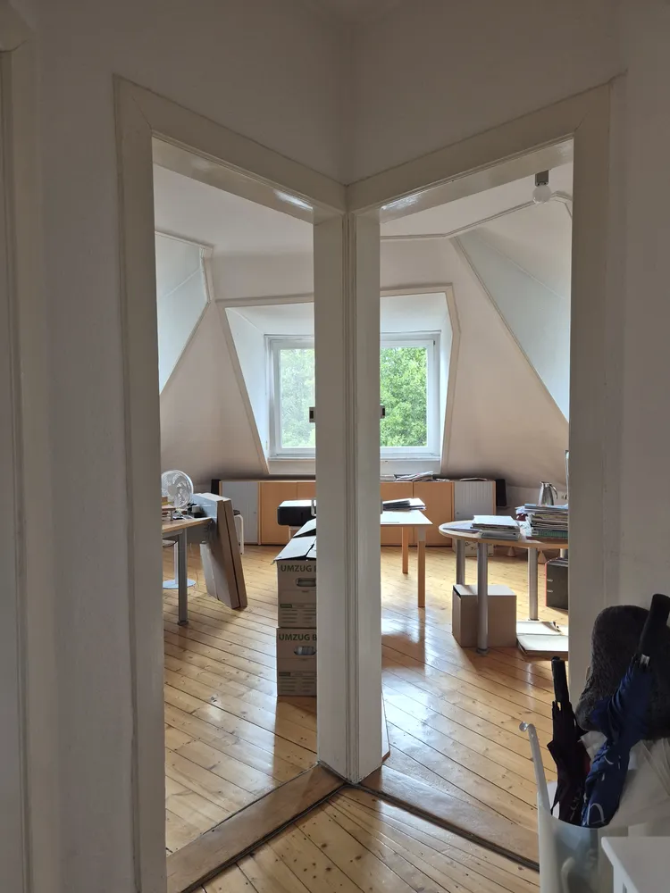 4 Zimmer Wohnung mit 111 m² in Wiesbaden – Bild 4