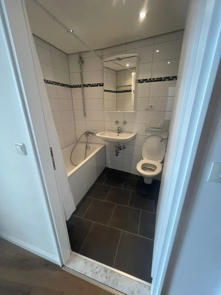 2 room apartment with 52 m² in Augsburg – Photo 6