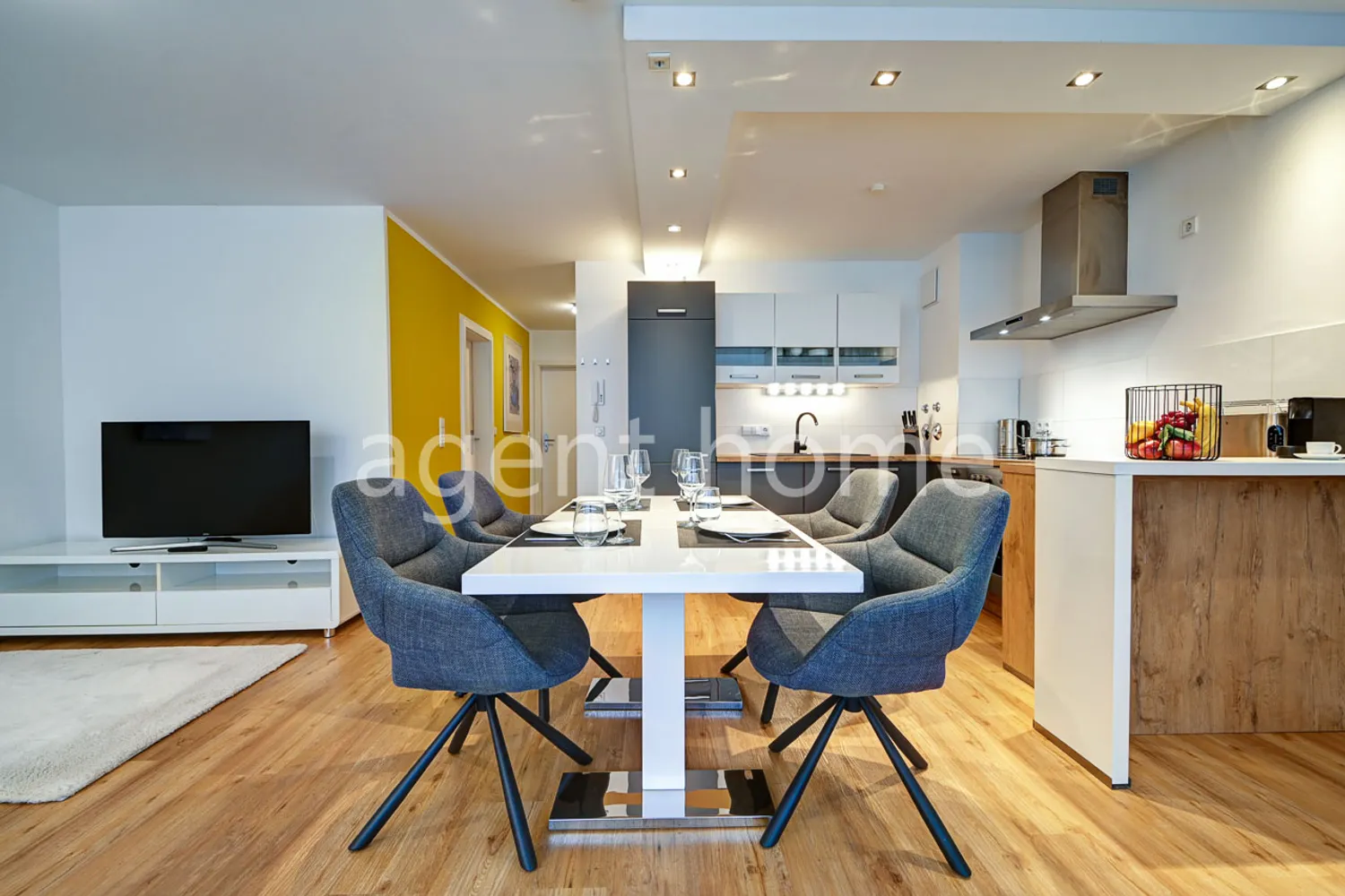 2 room apartment with 57 m² in Fellbach – Photo 3