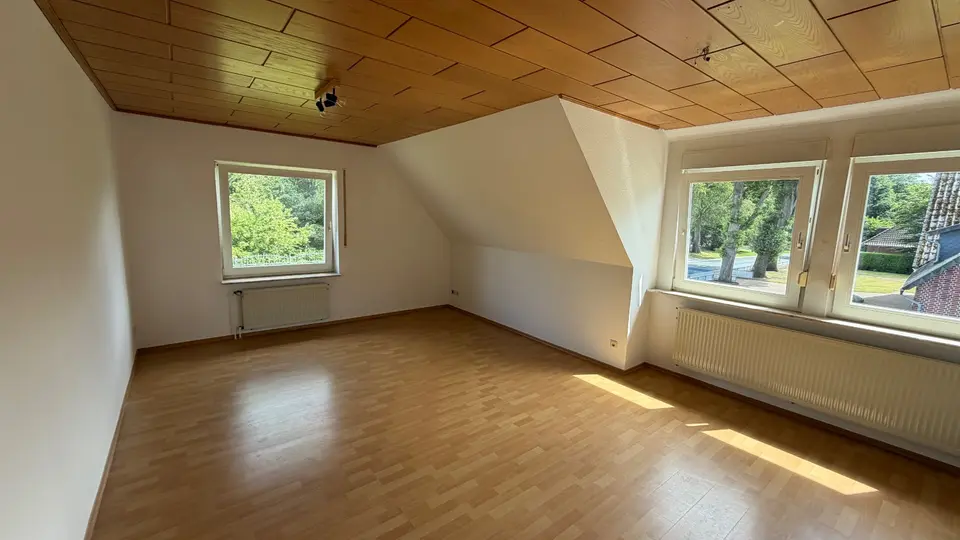 4 Zimmer Wohnung mit 90 m² in Stade – Bild 1