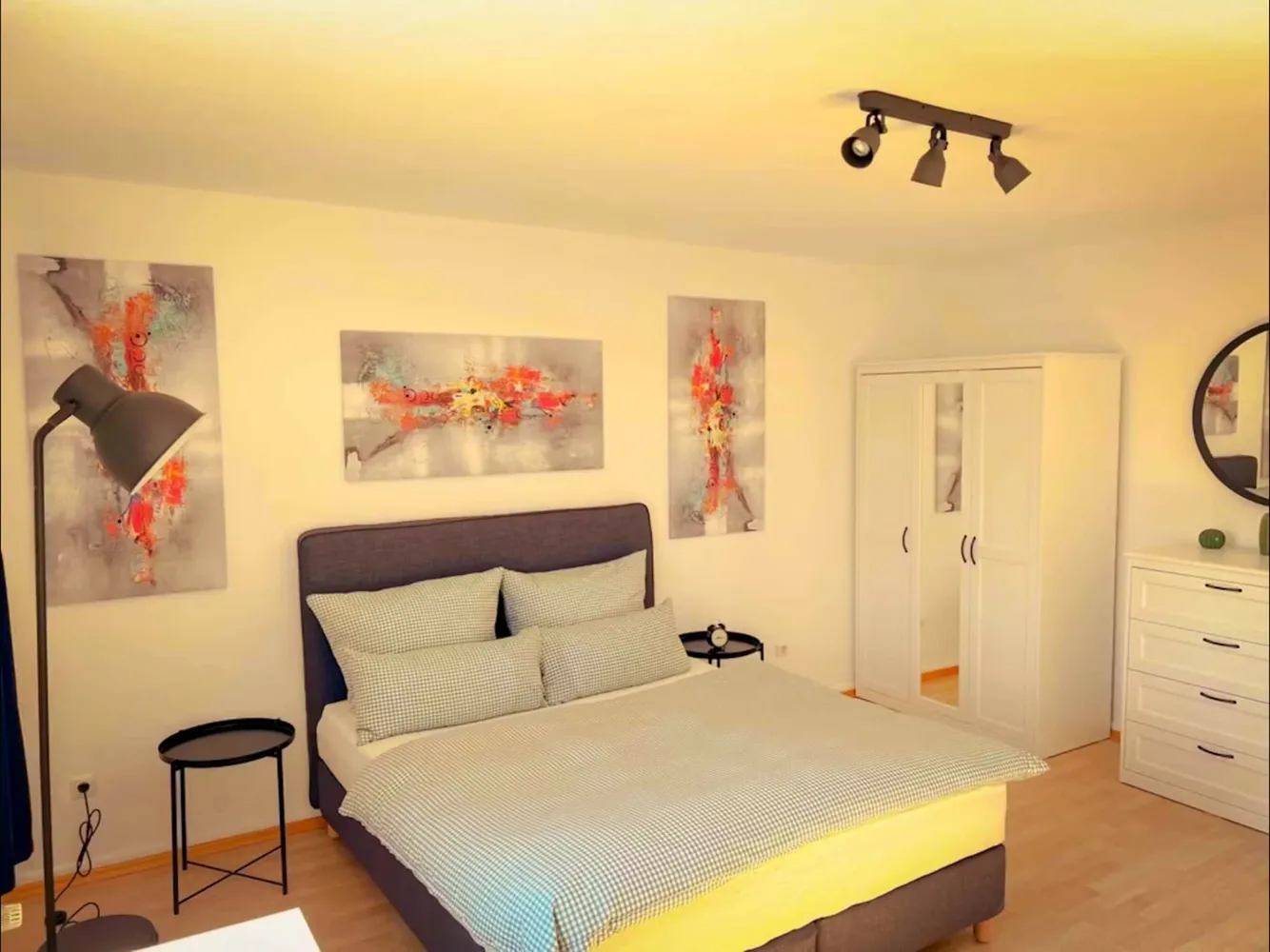 WG-Zimmer mit 25 m² in Frankfurt am Main – Bild 2