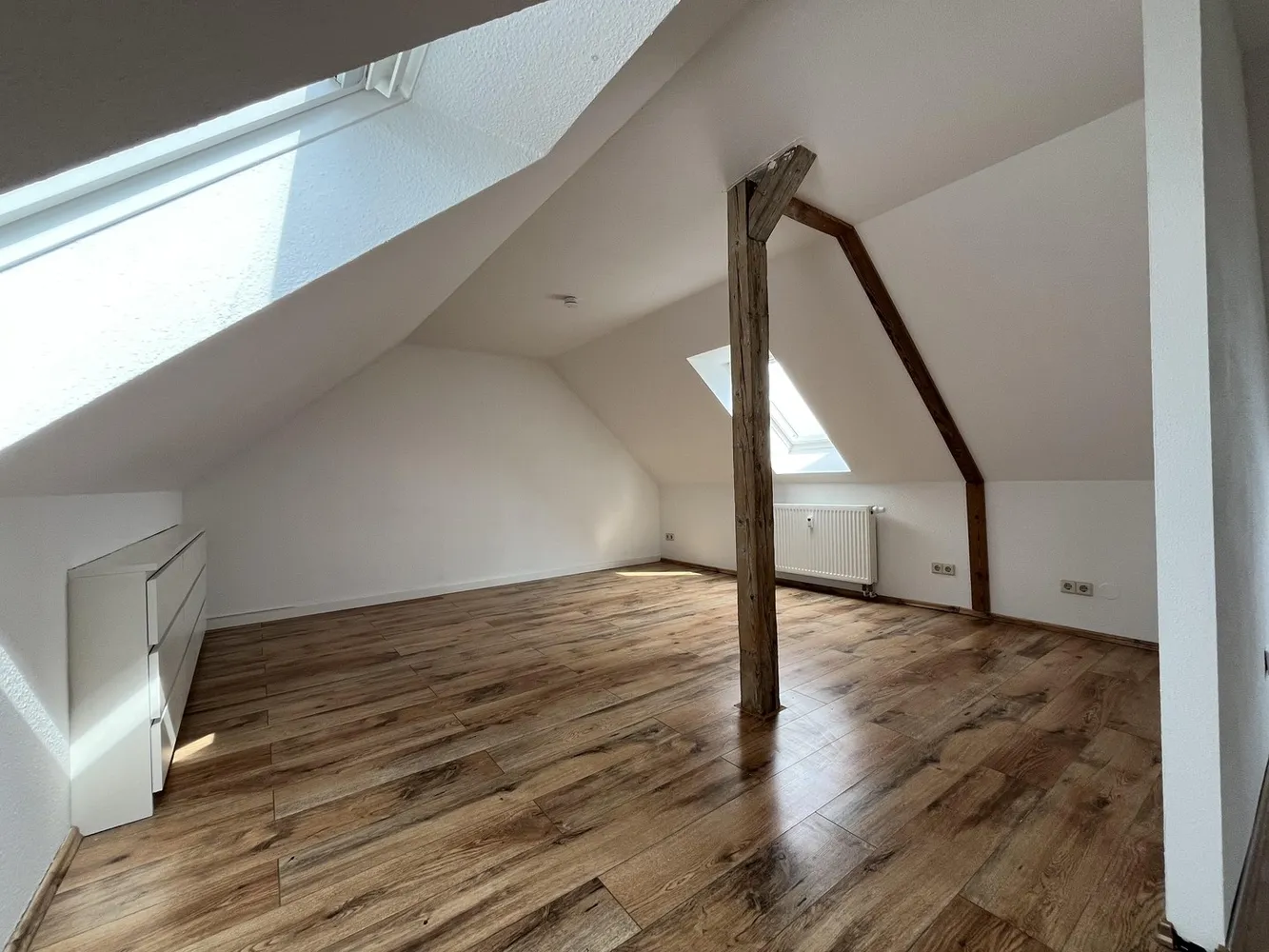 4 Zimmer Wohnung mit 94 m² in Chemnitz – Bild 8