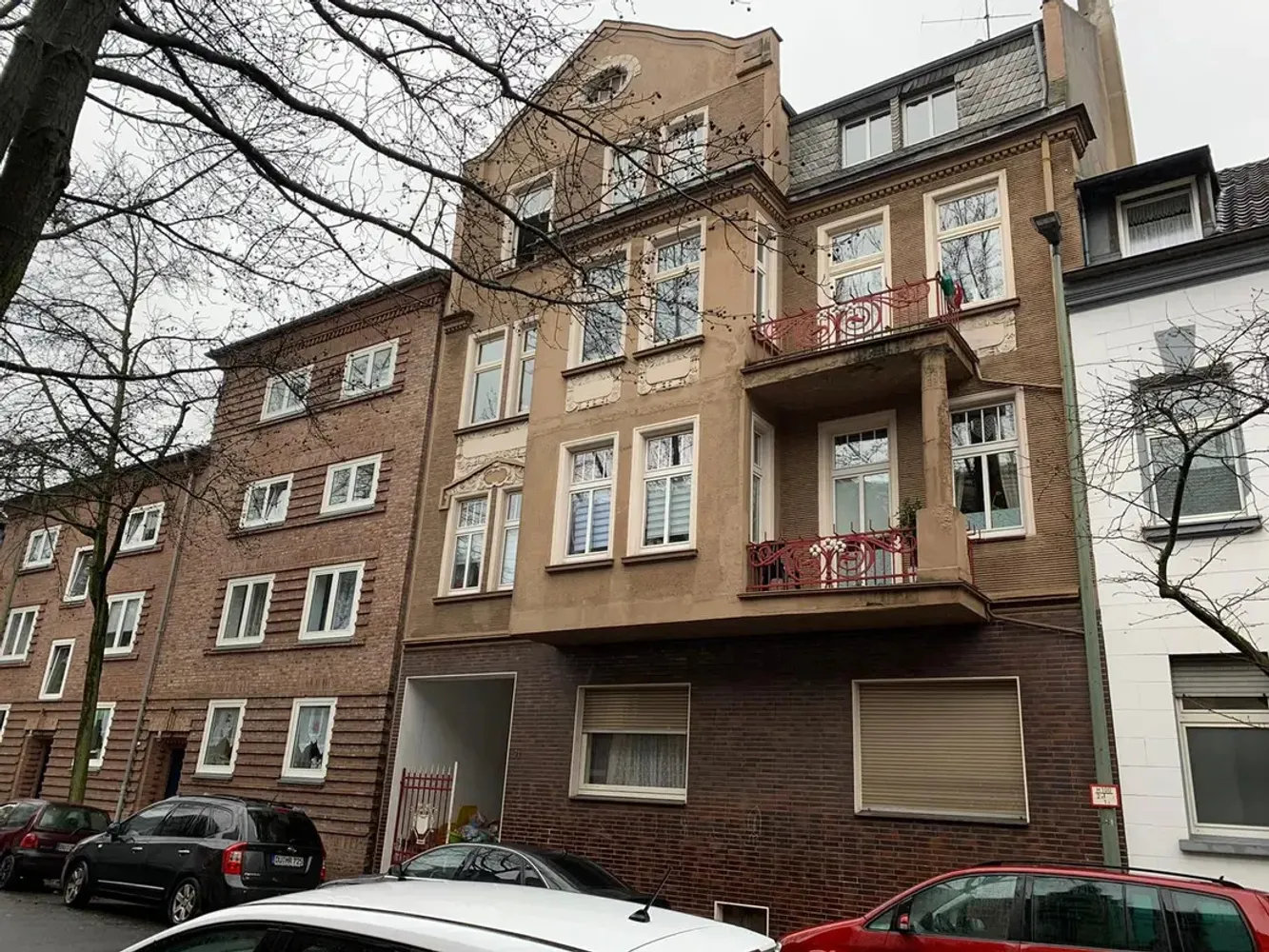 3 Zimmer Wohnung mit 110 m² in Duisburg – Bild 1