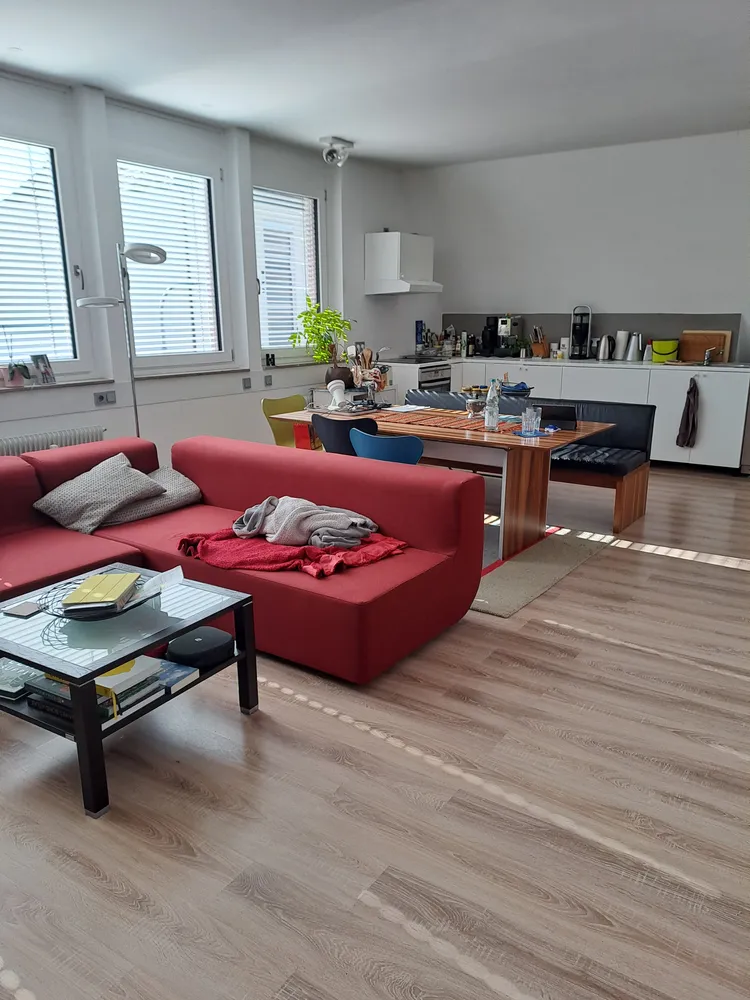 5 Zimmer Wohnung mit 130 m² in Nürnberg – Bild 2