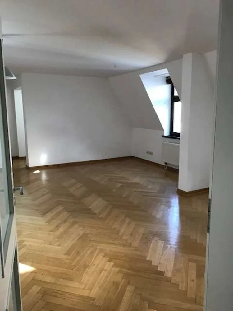 4 Zimmer Wohnung mit 130 m² in Leipzig – Bild 5
